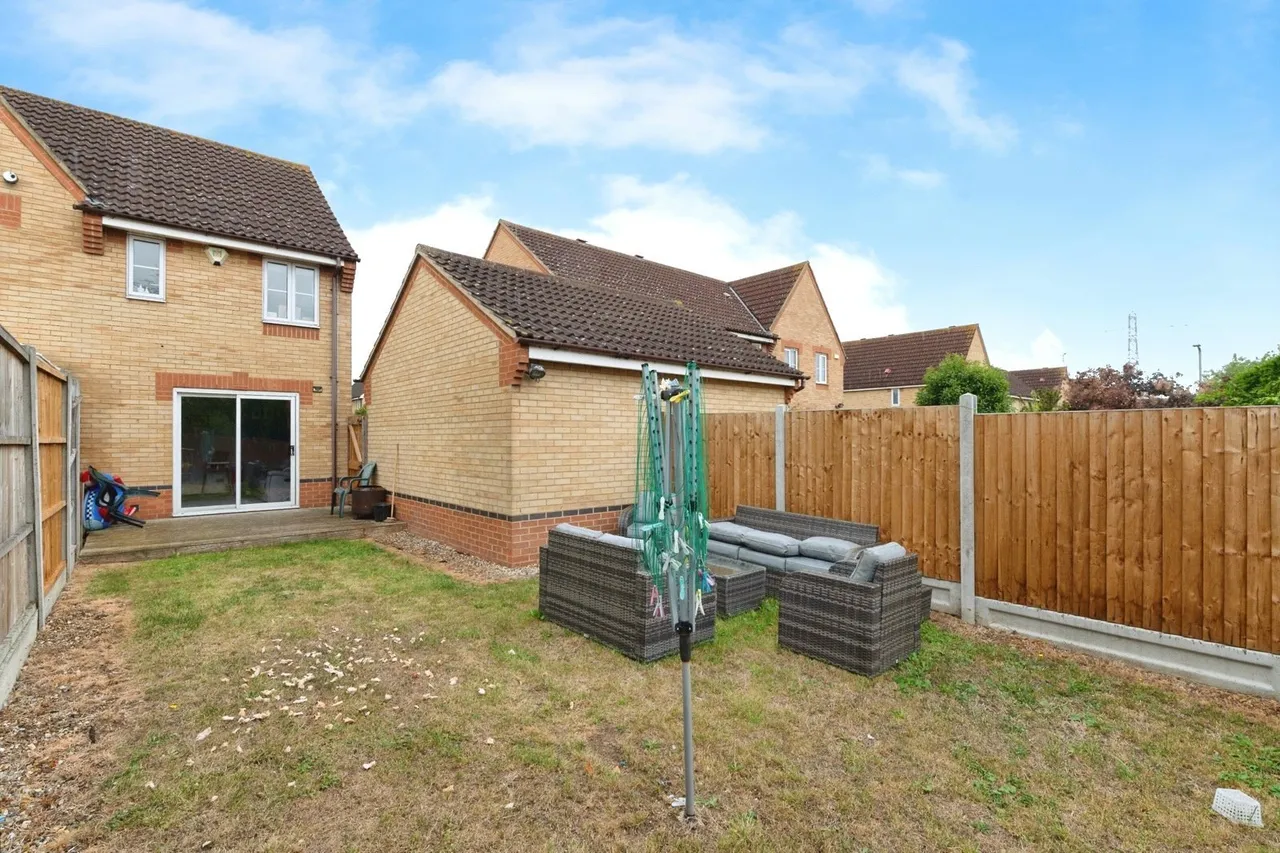 Swiftsure Road, Chafford Hundred, Grays, Essex, RM16, photo 12
