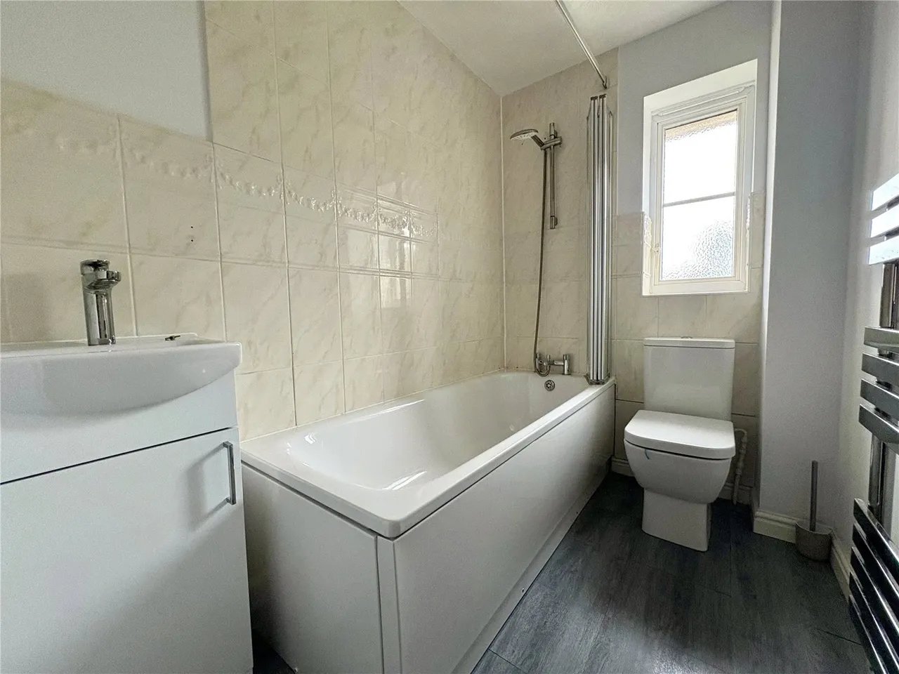 Swiftsure Road, Chafford Hundred, Grays, Essex, RM16, photo 11