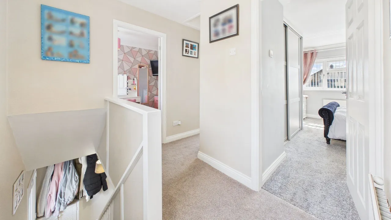 The Crescent, Morton, Bourne, PE10, photo 26