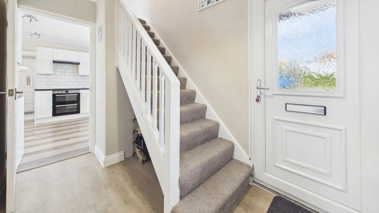 The Crescent, Morton, Bourne, PE10, photo 10