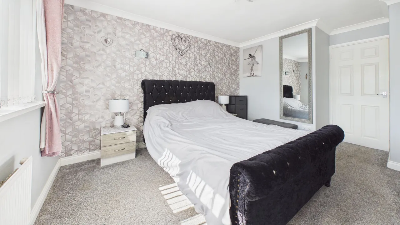 The Crescent, Morton, Bourne, PE10, photo 5