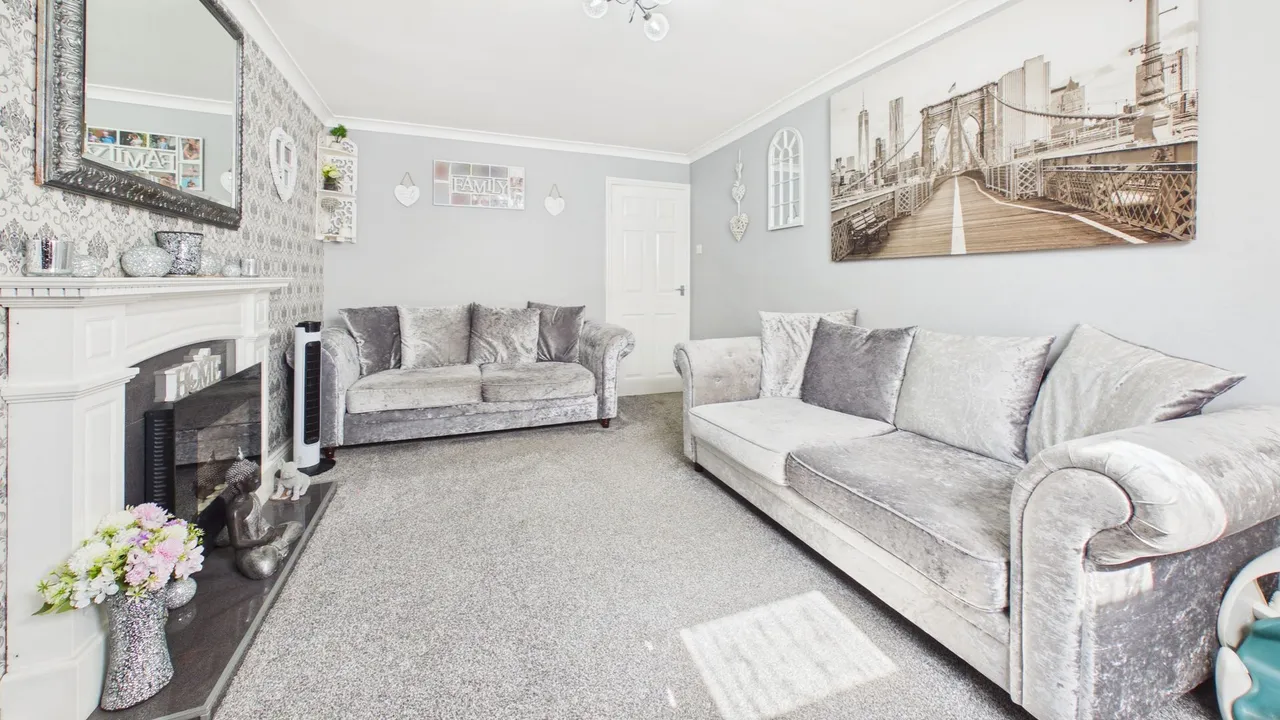 The Crescent, Morton, Bourne, PE10, photo 7