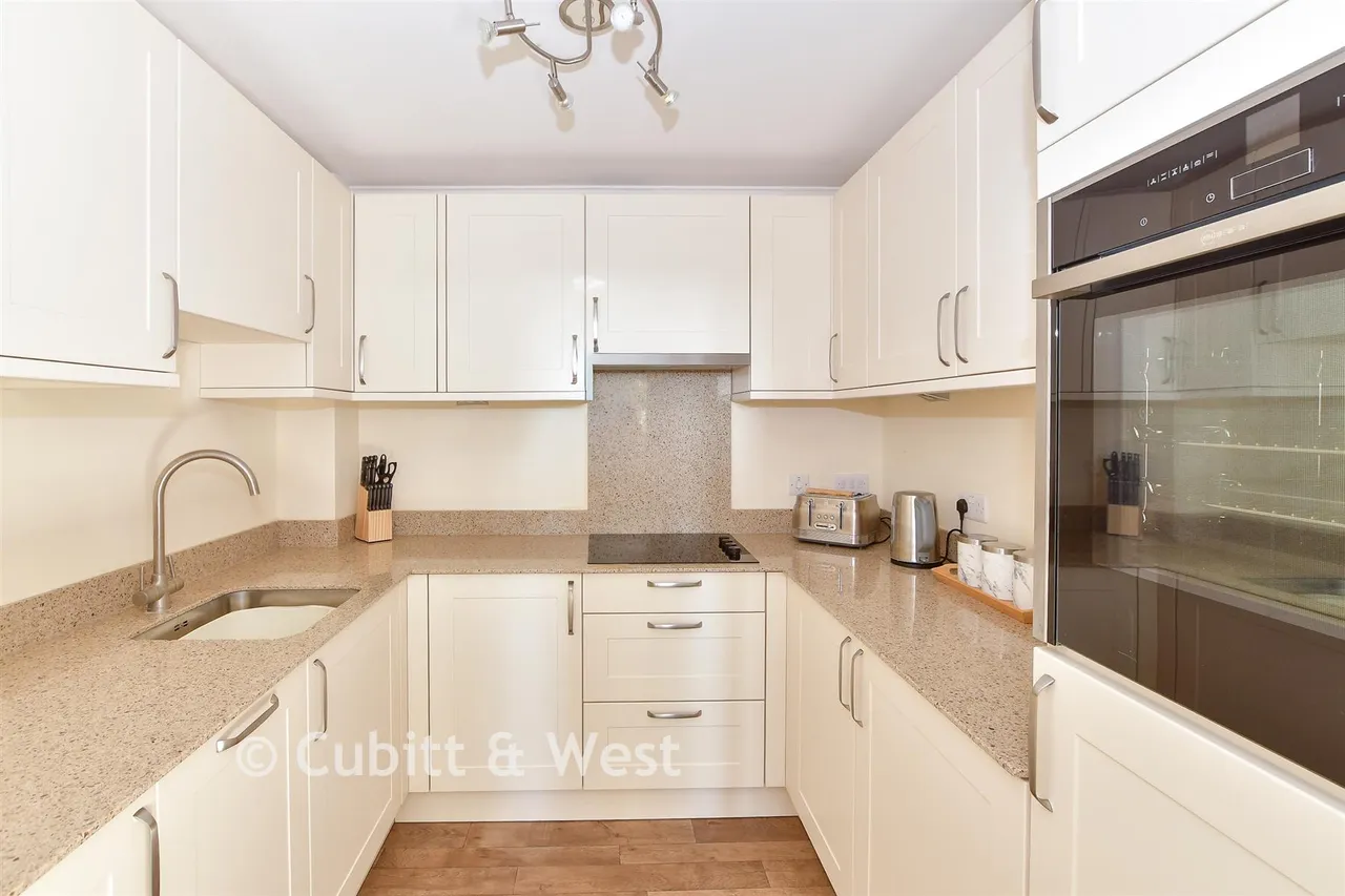 Bolnore Road, Haywards Heath, RH16, photo 3