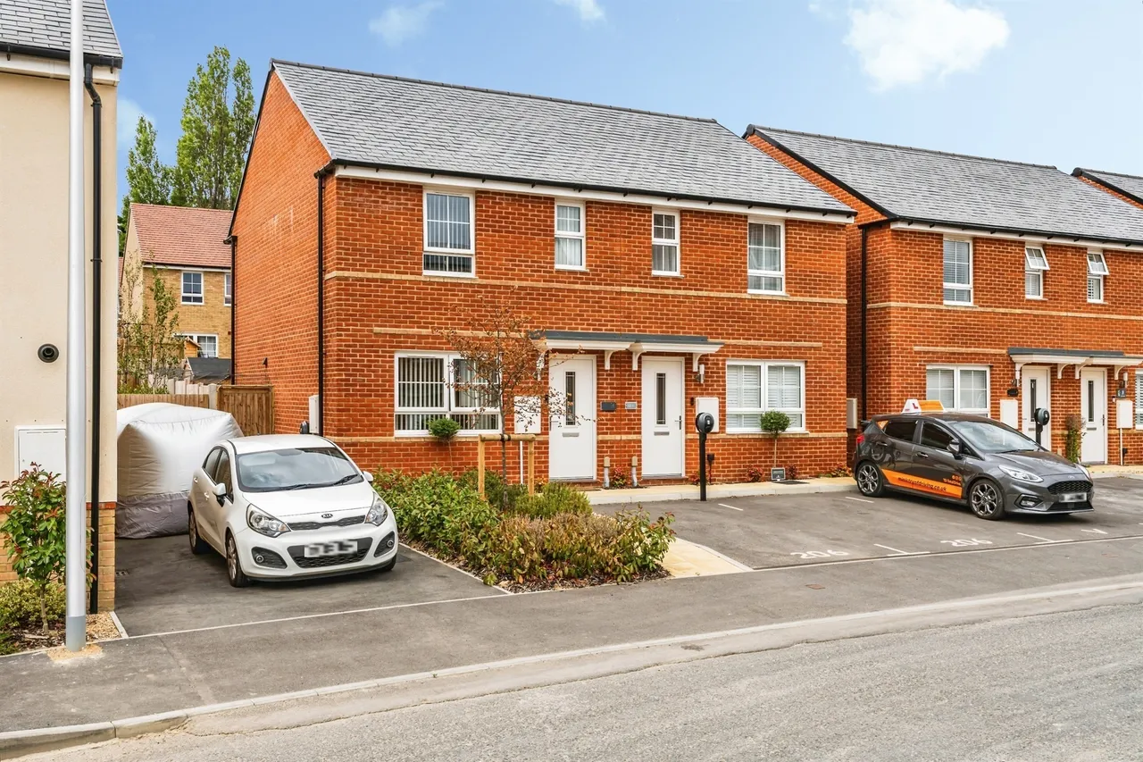 2 bed house for sale, Spelt Avenue, Westham, BN24