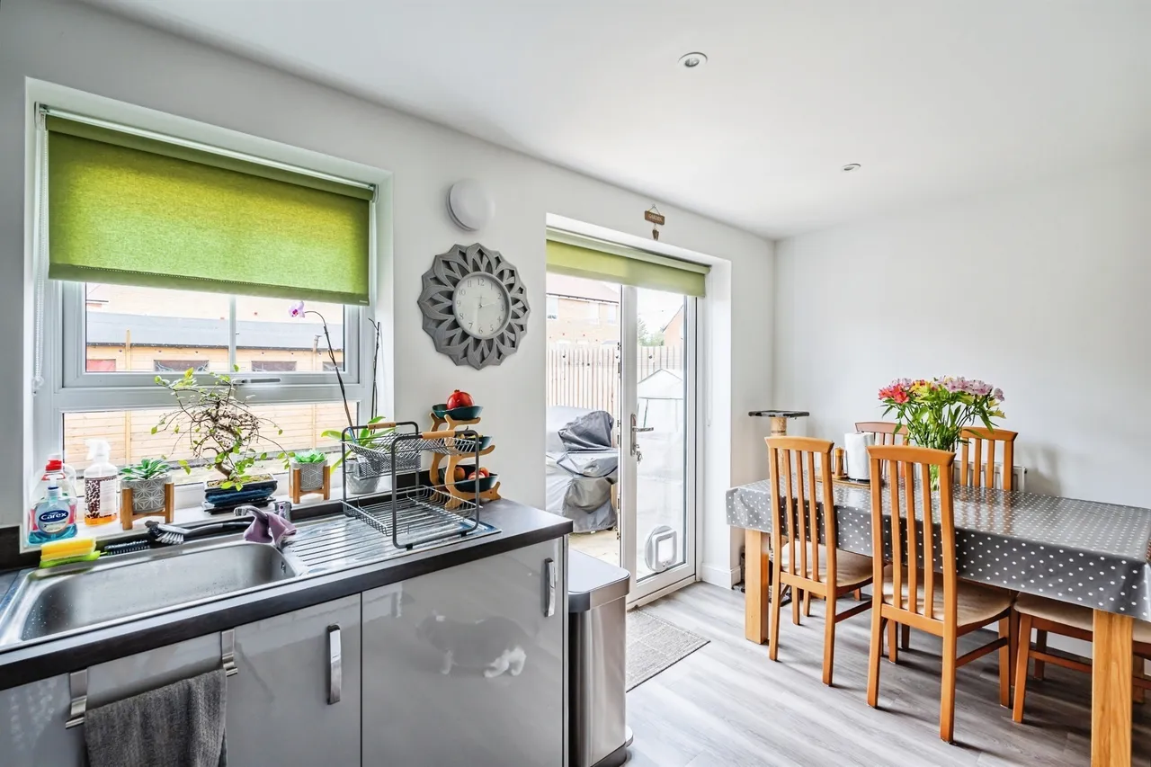 Spelt Avenue, Westham, BN24, photo 4