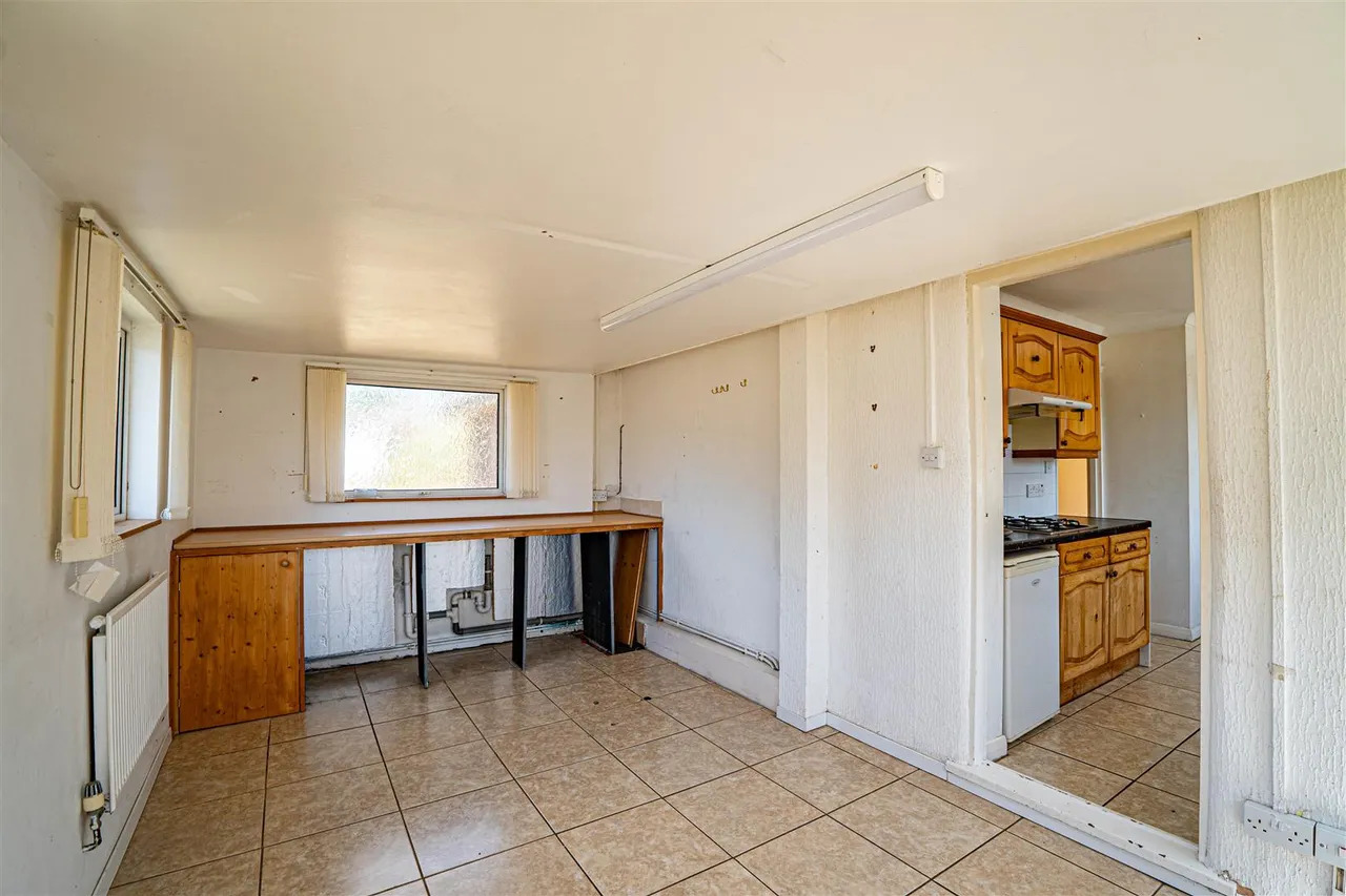 Walton Close, St. Leonards-On-Sea, photo 14