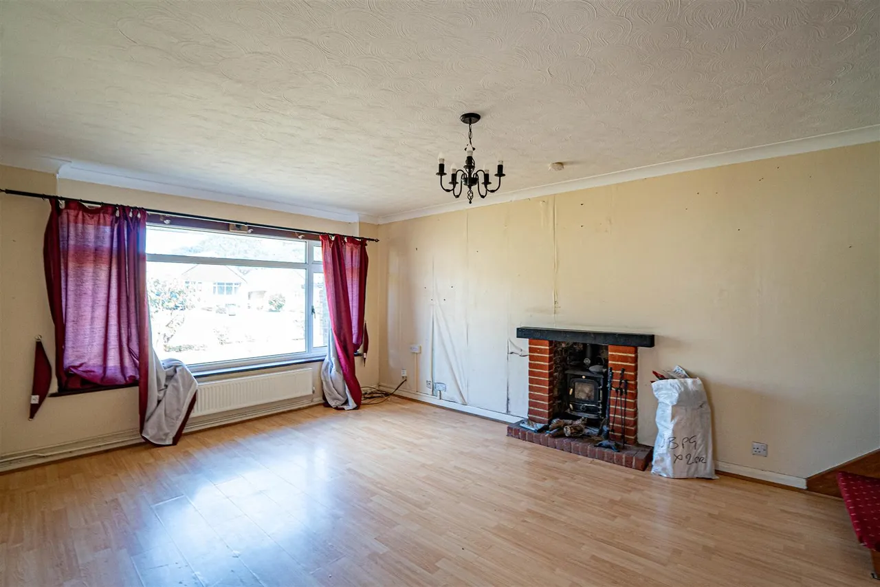 Walton Close, St. Leonards-On-Sea, photo 2