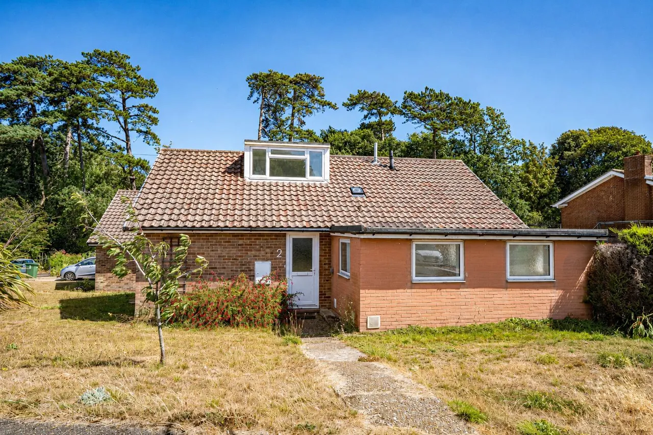 Walton Close, St. Leonards-On-Sea, photo 21