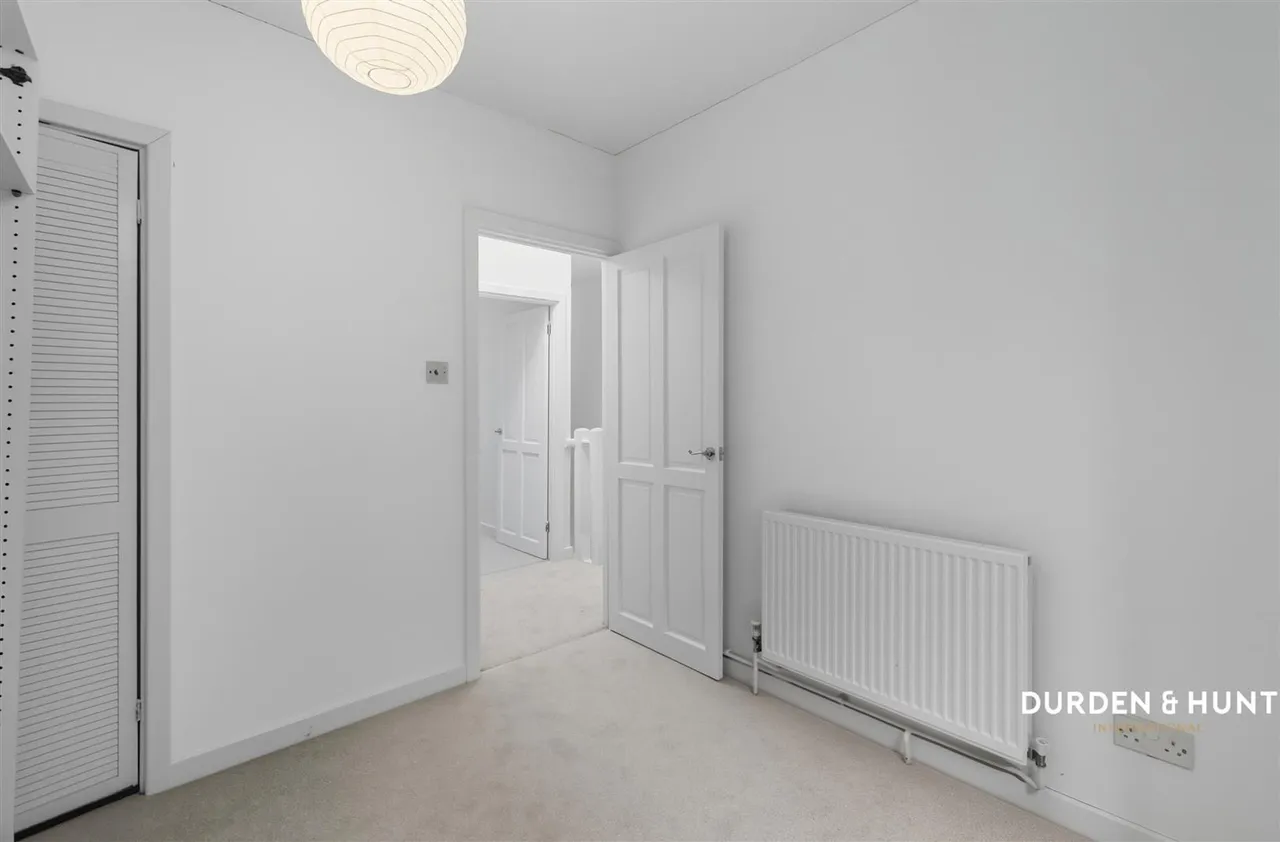 Hawthorns, Woodford Green, IG8, photo 14