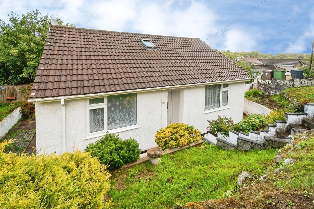 3 bed house for sale, Howard Road, Plymouth, PL9