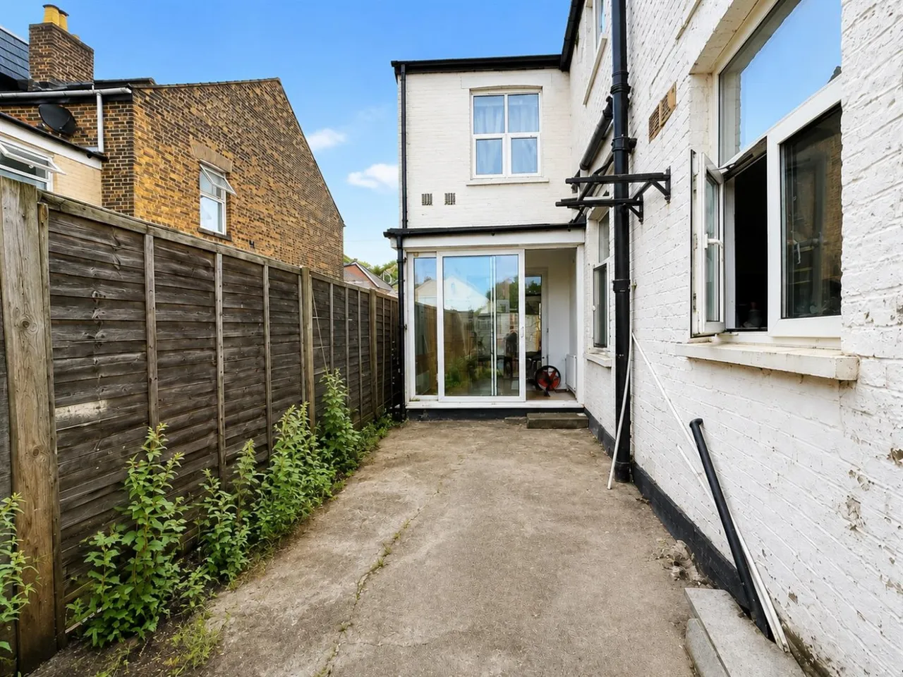Detached For SaleCromwell Road, Hounslow, TW3, photo 9