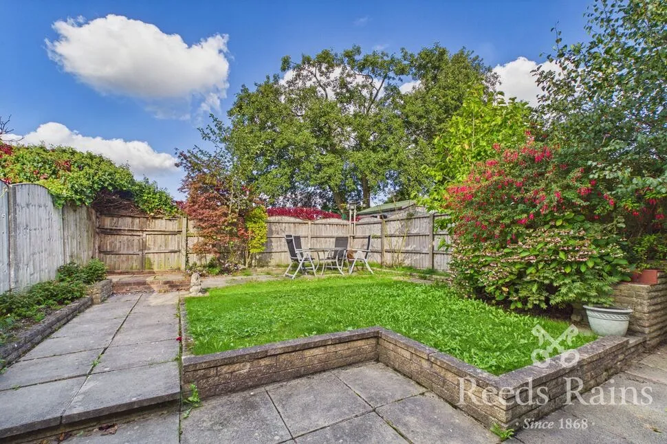 Briarwood Close, Leyland, PR25, photo 13