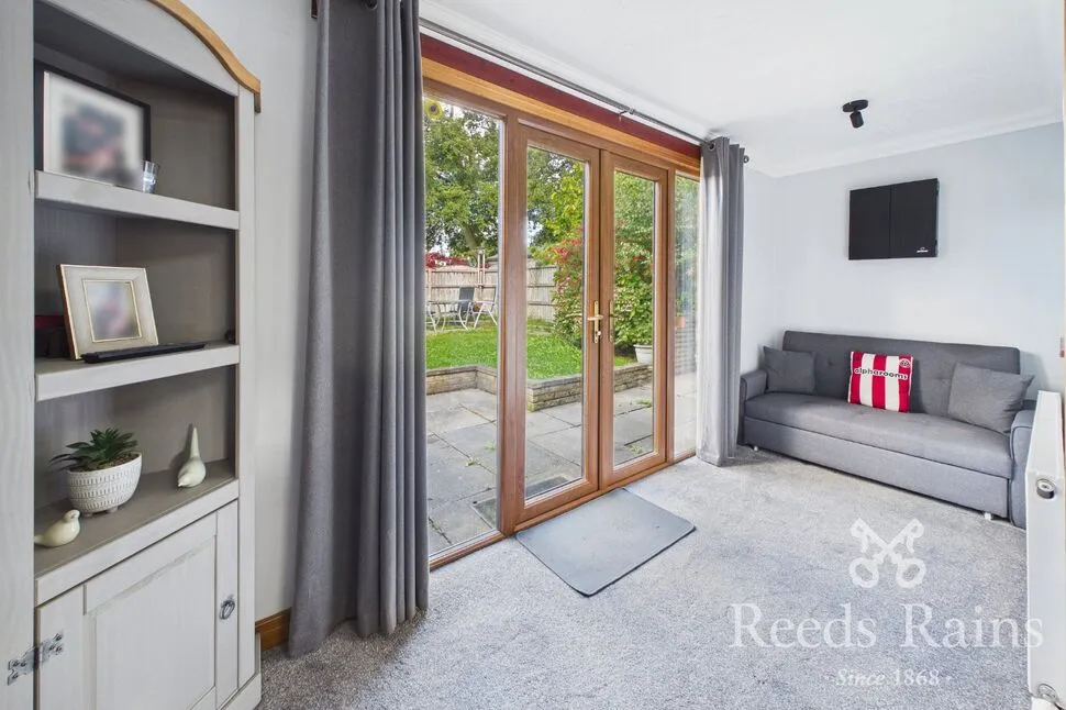 Briarwood Close, Leyland, PR25, photo 6