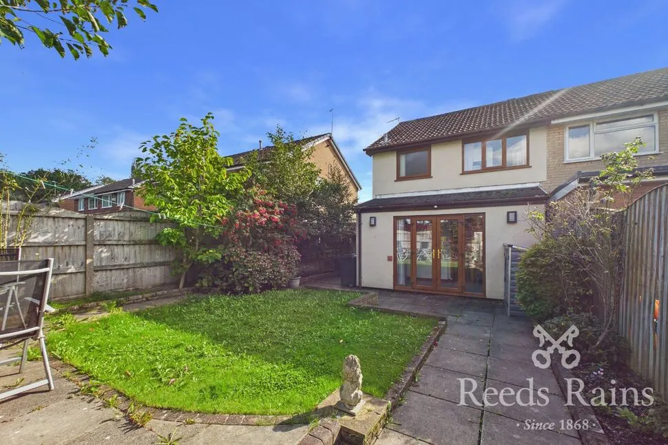 Briarwood Close, Leyland, PR25, photo 2