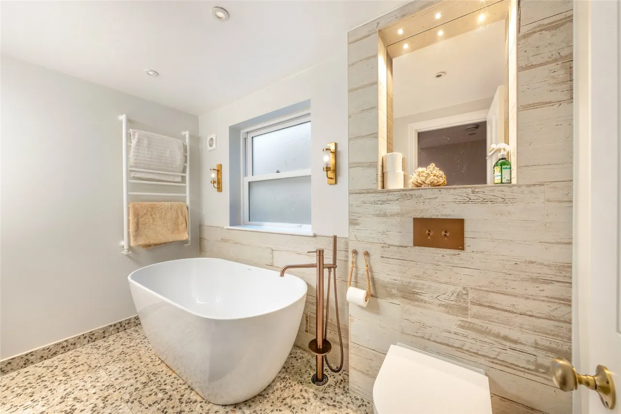6 bed house for sale — Achilles Road, London, NW6