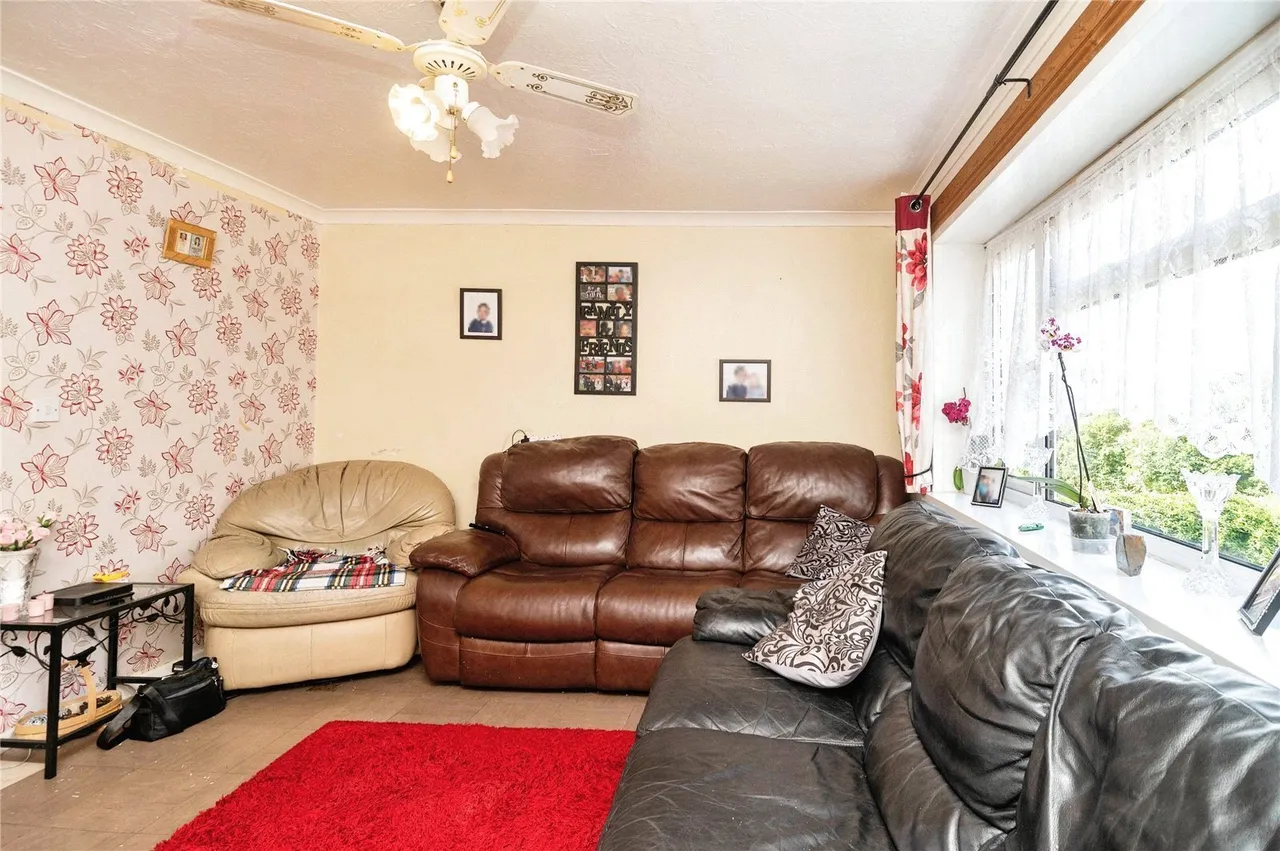 Rochford Garden Way, Rochford, Essex, SS4, photo 8