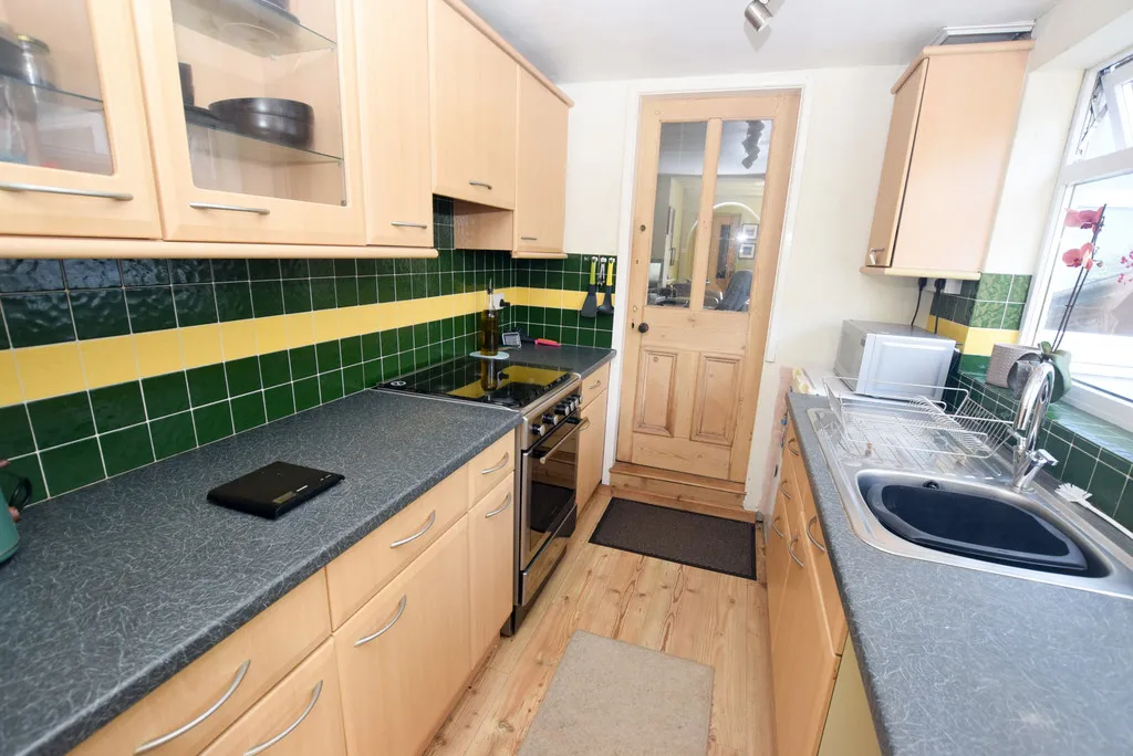 Sunnyside Road, Ketley Bank, TF2, photo 3
