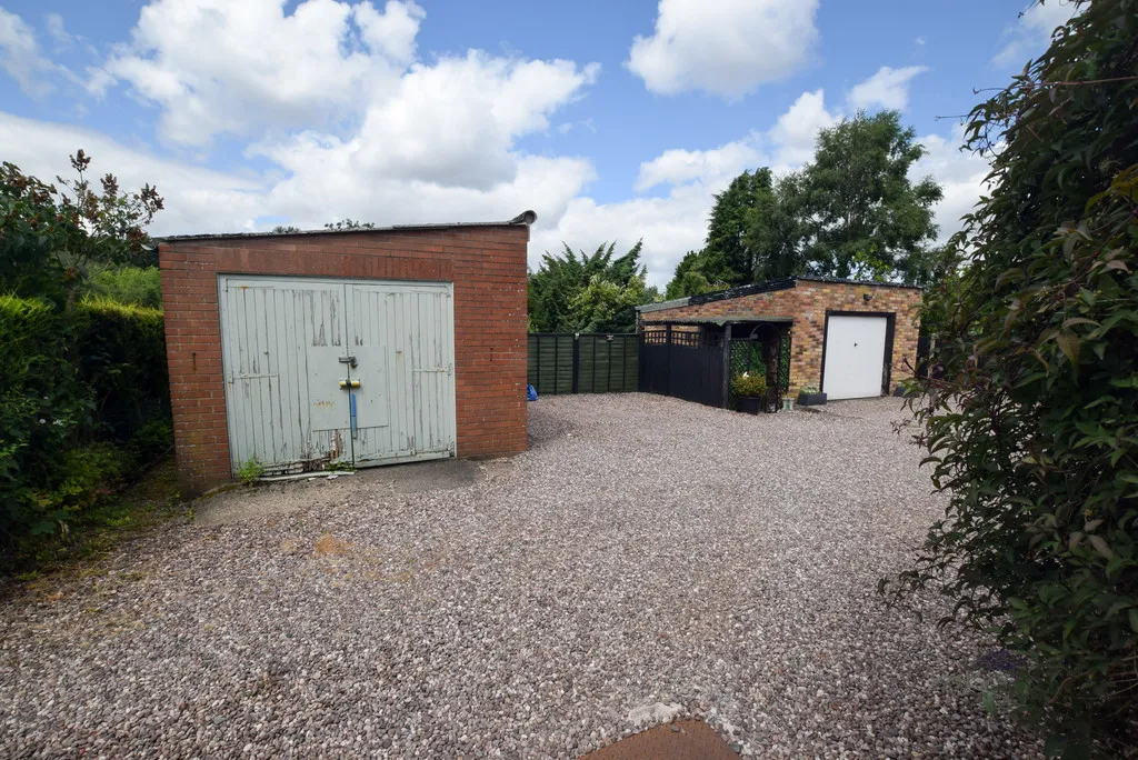Sunnyside Road, Ketley Bank, TF2, photo 15