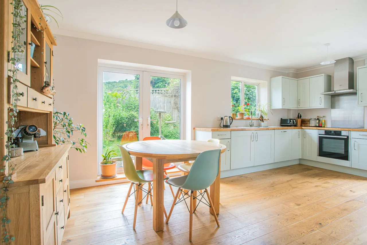 Hill Road, Wotton-under-Edge, photo 16