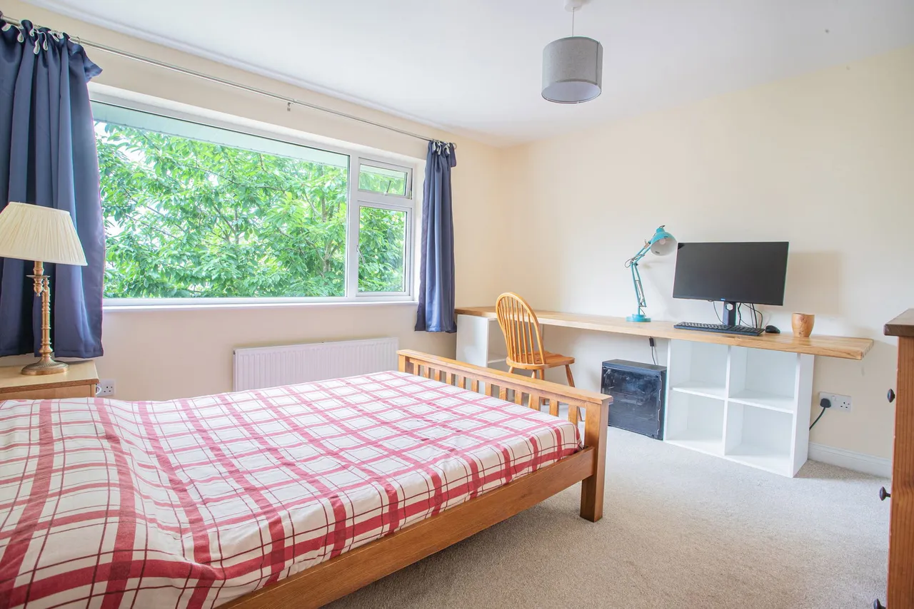 Hill Road, Wotton-under-Edge, photo 6