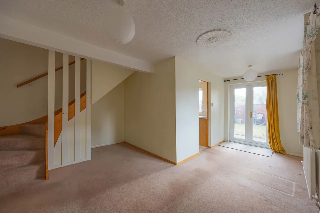 Darwin Close, Taunton, TA2, photo 2