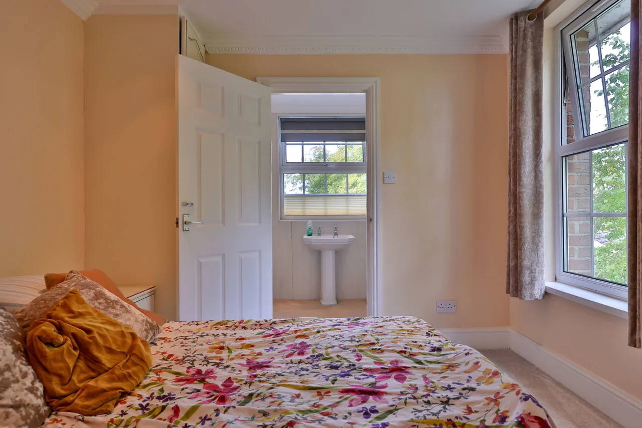 Aughton Lodge, Aughton, photo 30