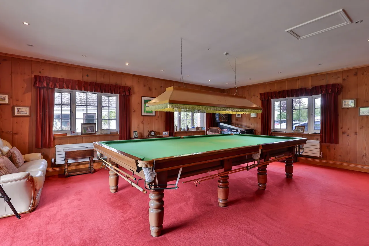 Aughton Lodge, Aughton, photo 19