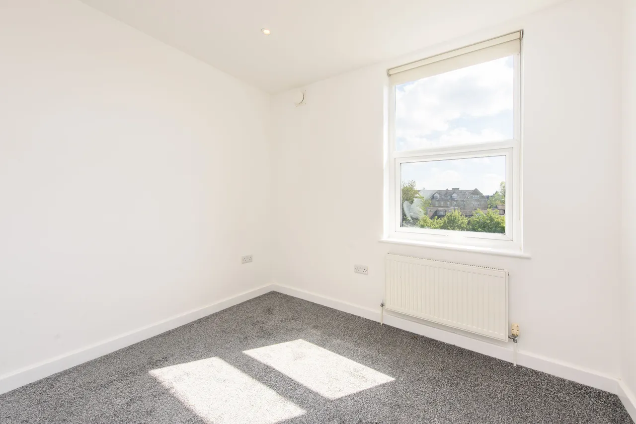 Flat 11, Brent View House, London, photo 5