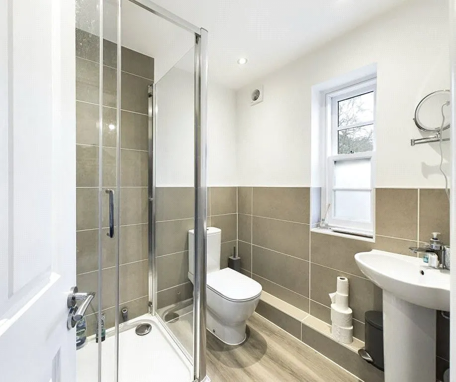 Amherst Place, Bordon, GU35, photo 7