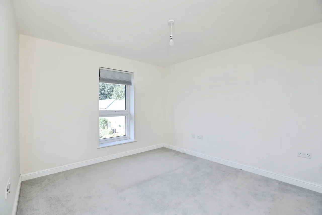 Lywood Drive, Sittingbourne, Kent, ME10, photo 13