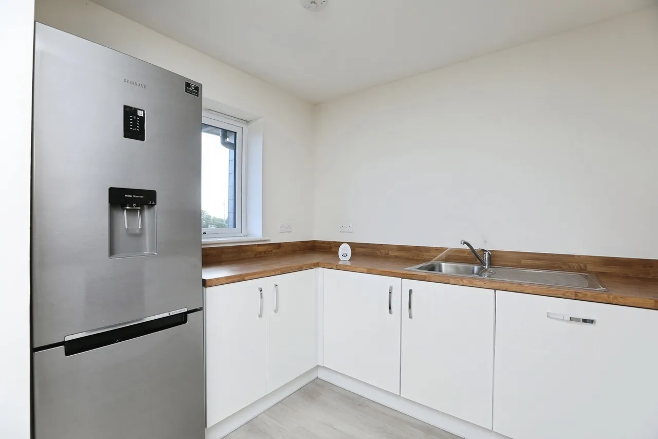 Lywood Drive, Sittingbourne, Kent, ME10, photo 10