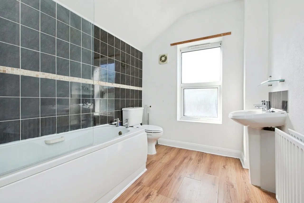 Cameron Road, Derby, DE23, photo 3