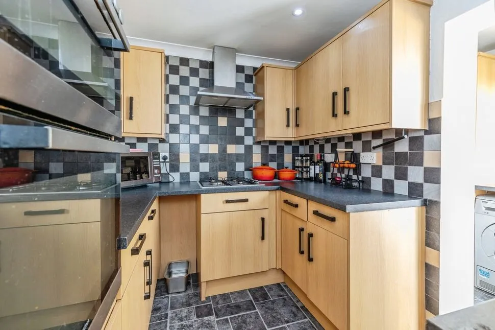Wainscott Road, Wainscott, Kent, ME2, photo 11