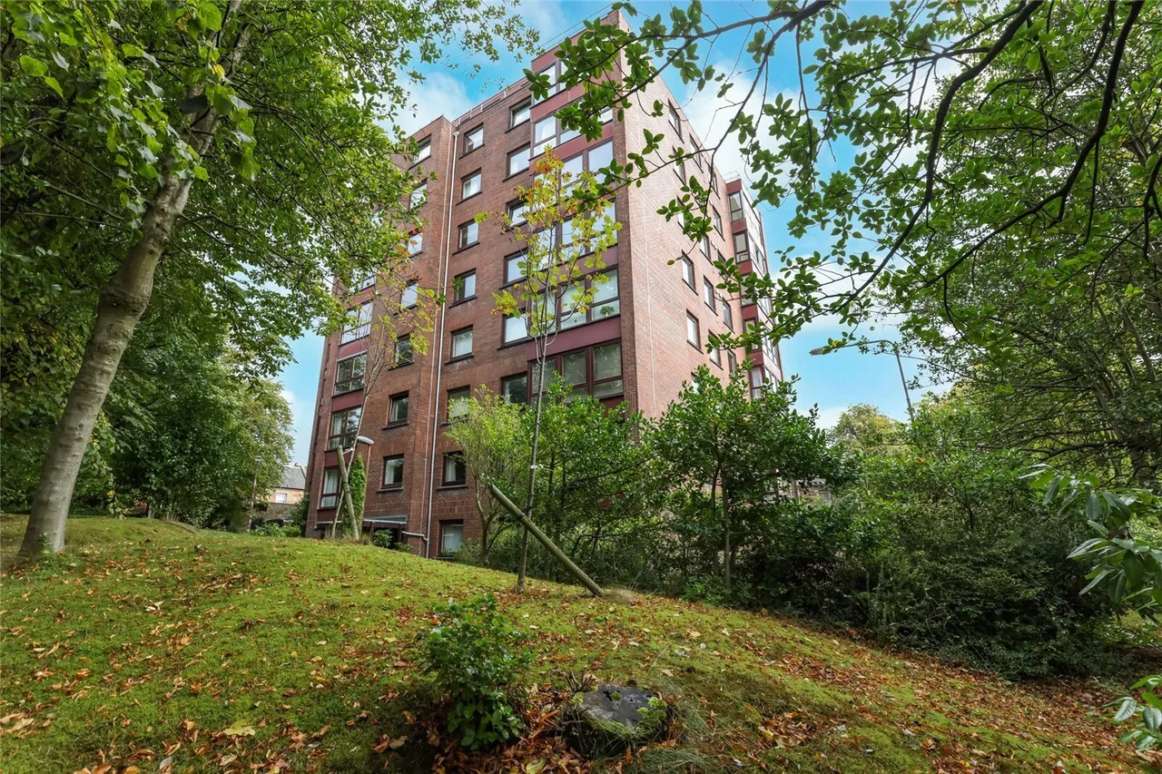 1 bed flat for sale, Cleveden Drive, Kelvinside, G12