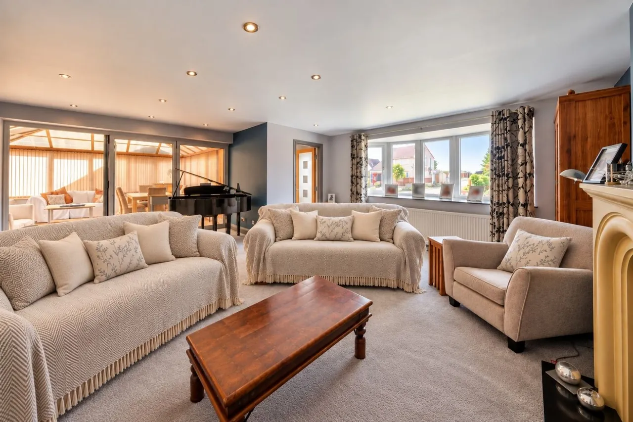 Manor Road, Sheffield, S26, photo 2