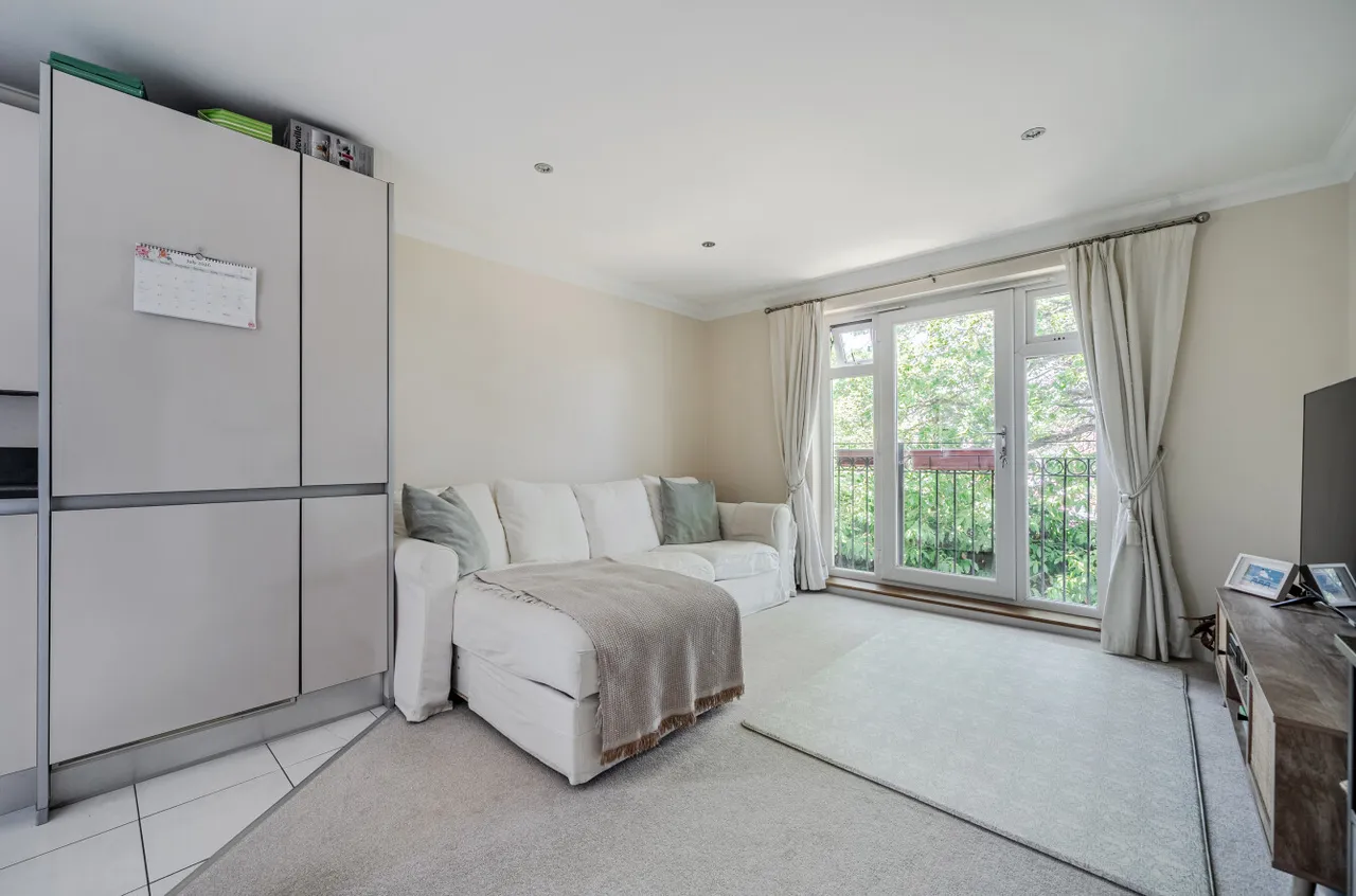 Reading Road, Winnersh, Wokingham, Berkshire, RG41 5PP, photo 8