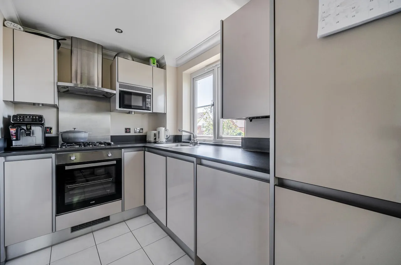 Reading Road, Winnersh, Wokingham, Berkshire, RG41 5PP, photo 4