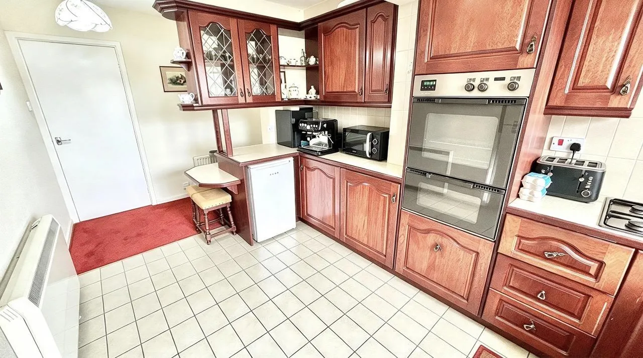 Cowley Crescent, Padiham, BB12, photo 16