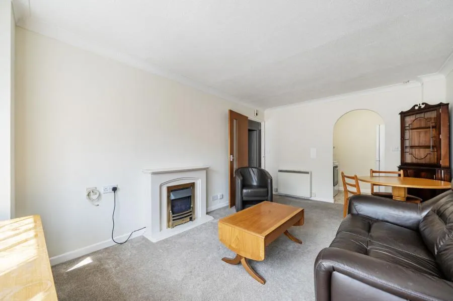 Mount Hermon Road, Woking, GU22, photo 10