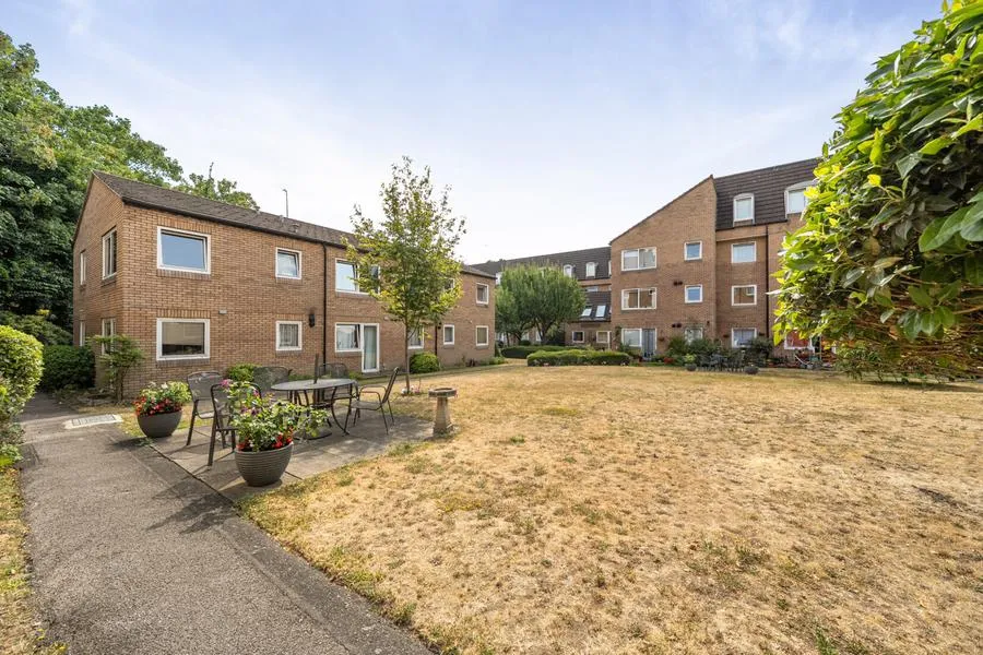 Mount Hermon Road, Woking, GU22, photo 18