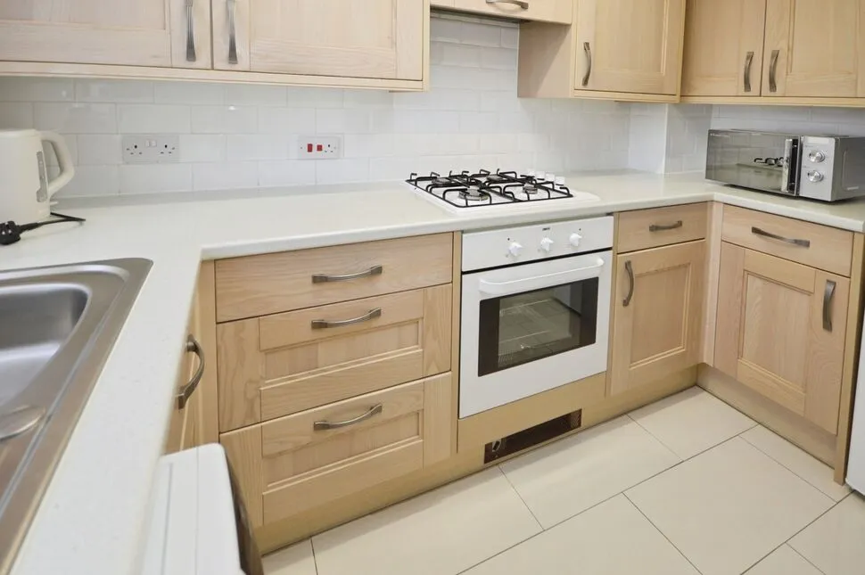 Leaman Close, High Halstow, ME3, photo 9