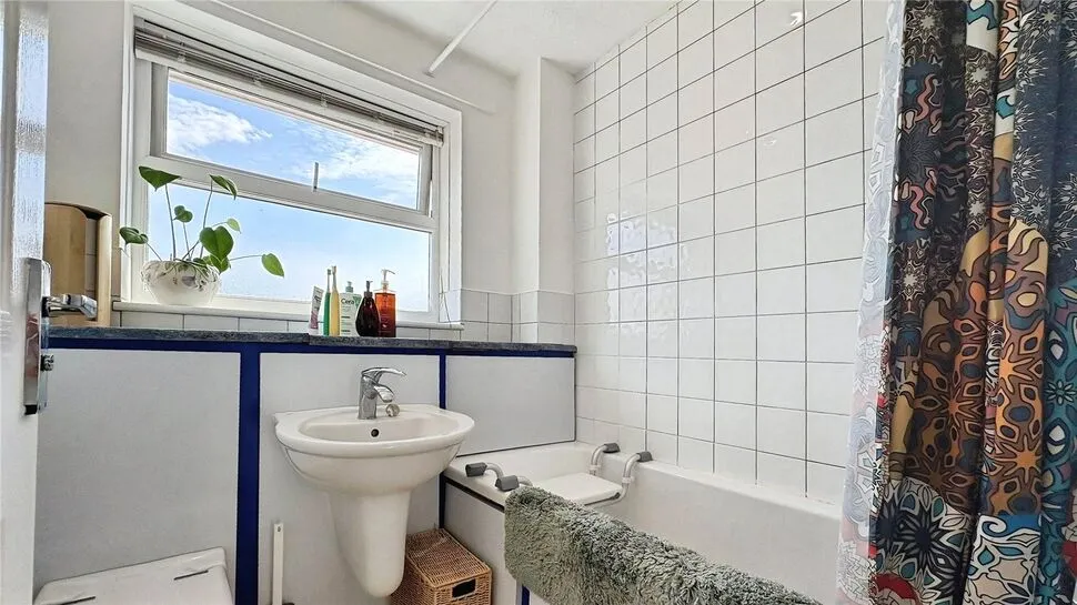 Vansittart Drive, Exmouth, Devon, EX8, photo 7