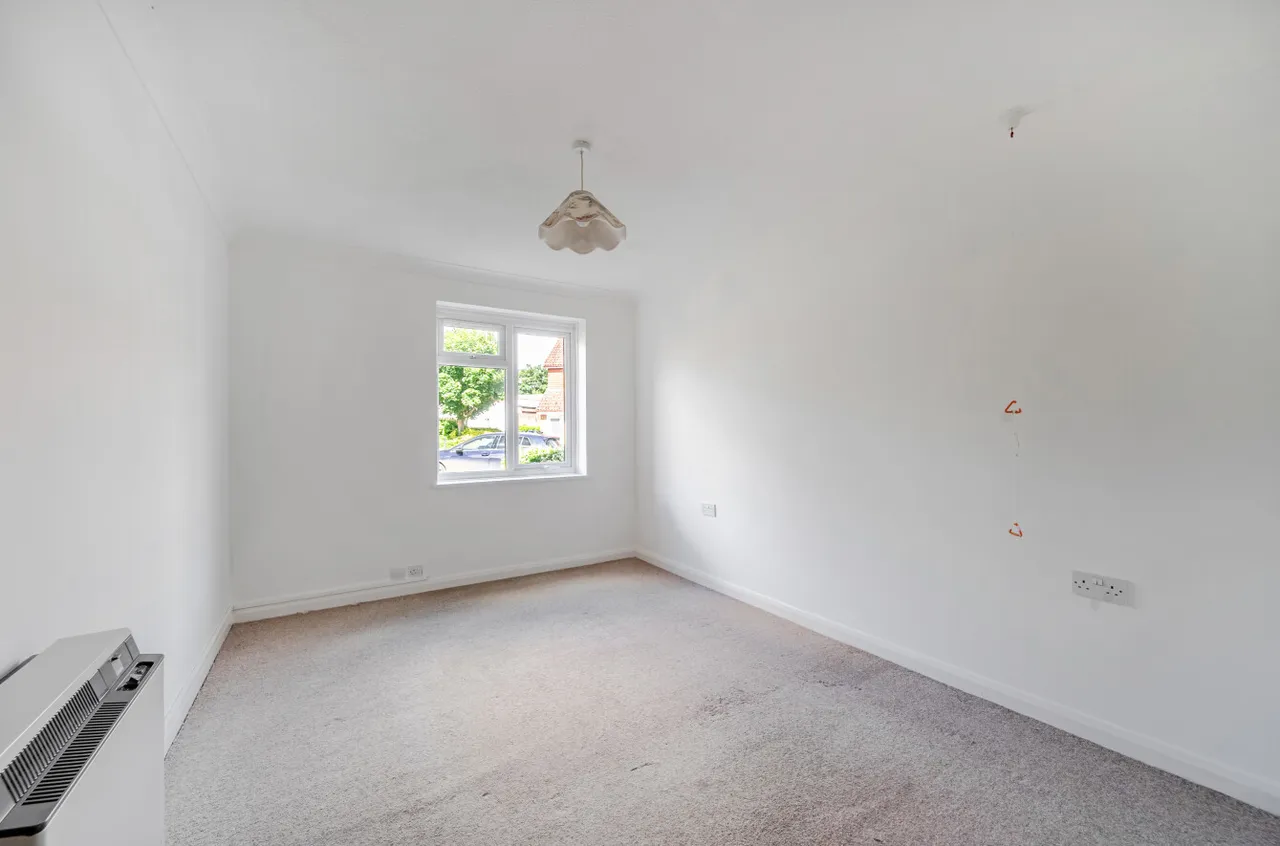 Summers Road, Farncombe, GU7, photo 11