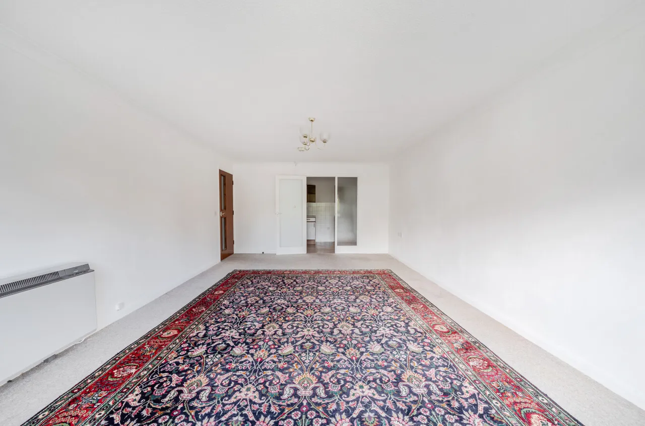 Summers Road, Farncombe, GU7, photo 8