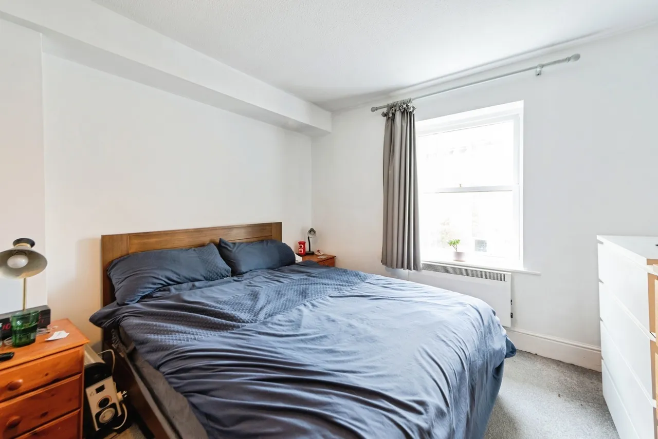 Lawrence Road, Southsea, PO5, photo 8