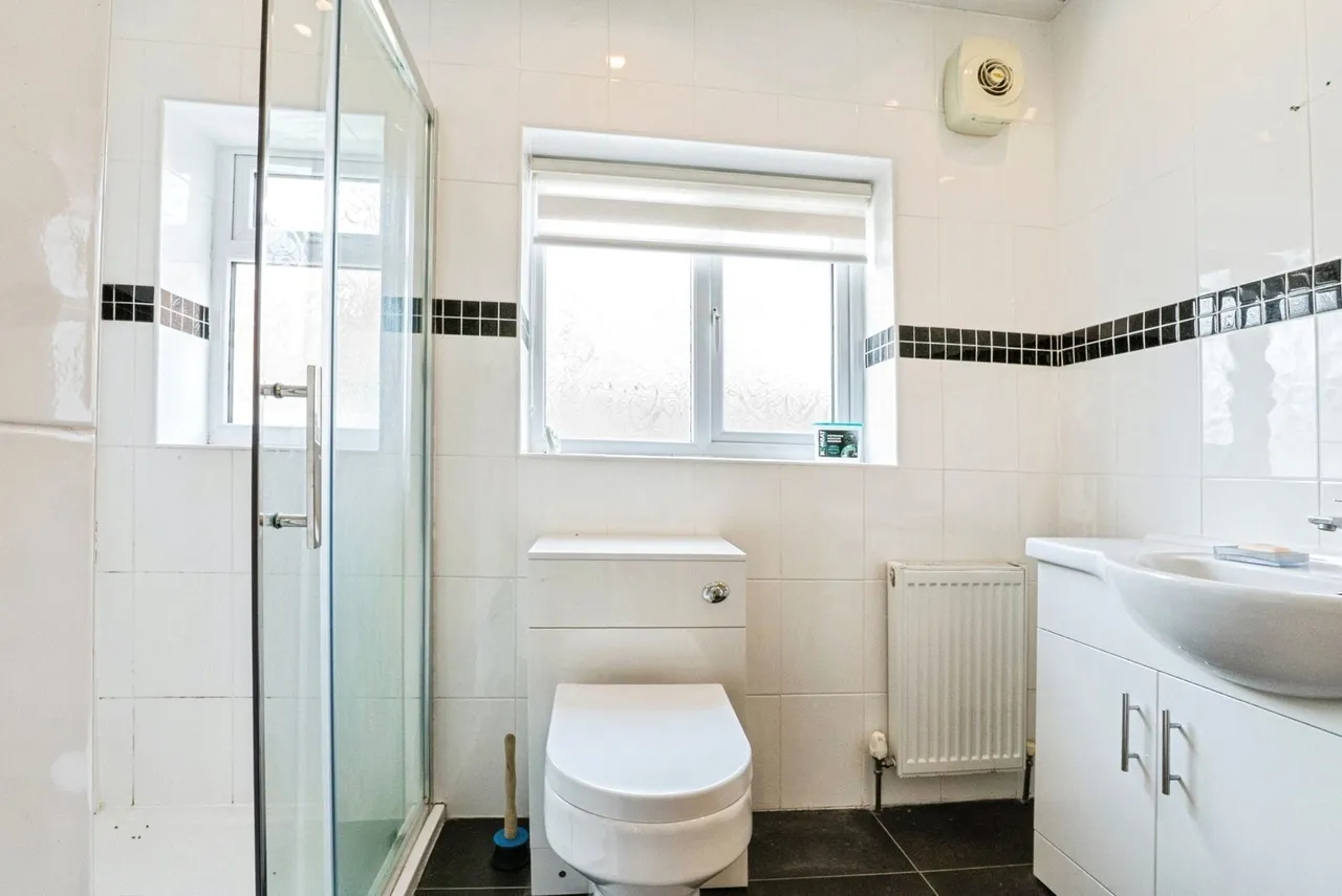Warley Road, Blackpool, FY2, photo 13
