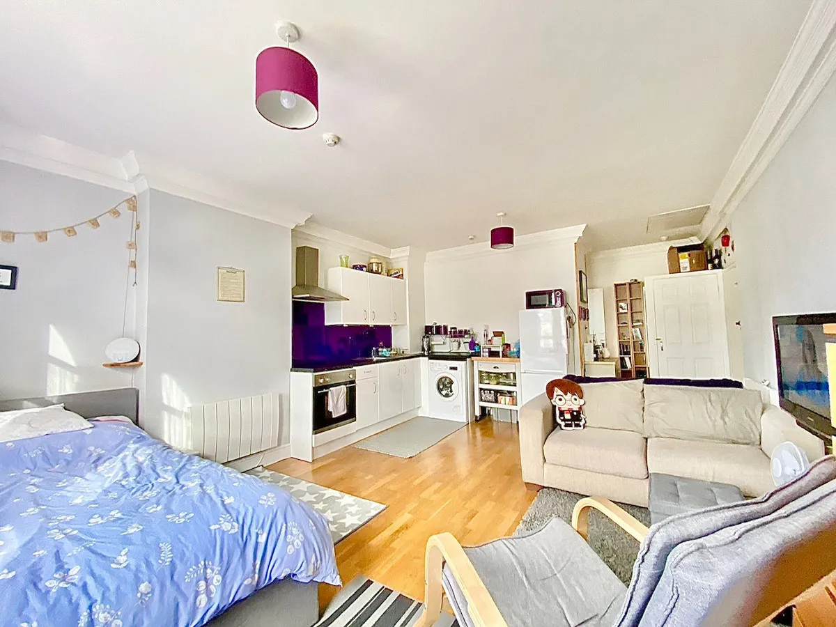 1 bed flat for sale — Worthing, BN11 2BE