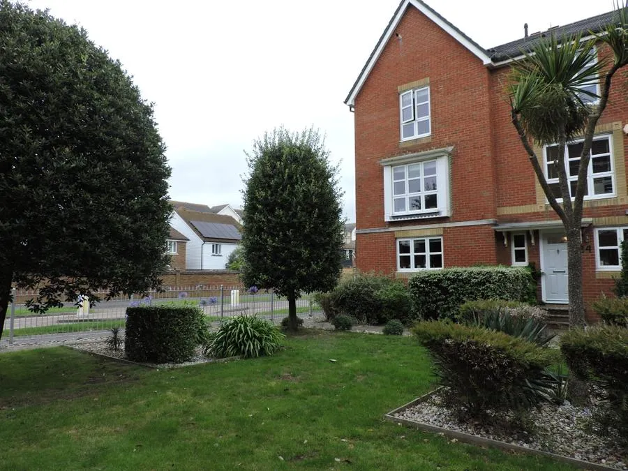 Caroline Way, Sovereign Harbour North, BN23, photo 16