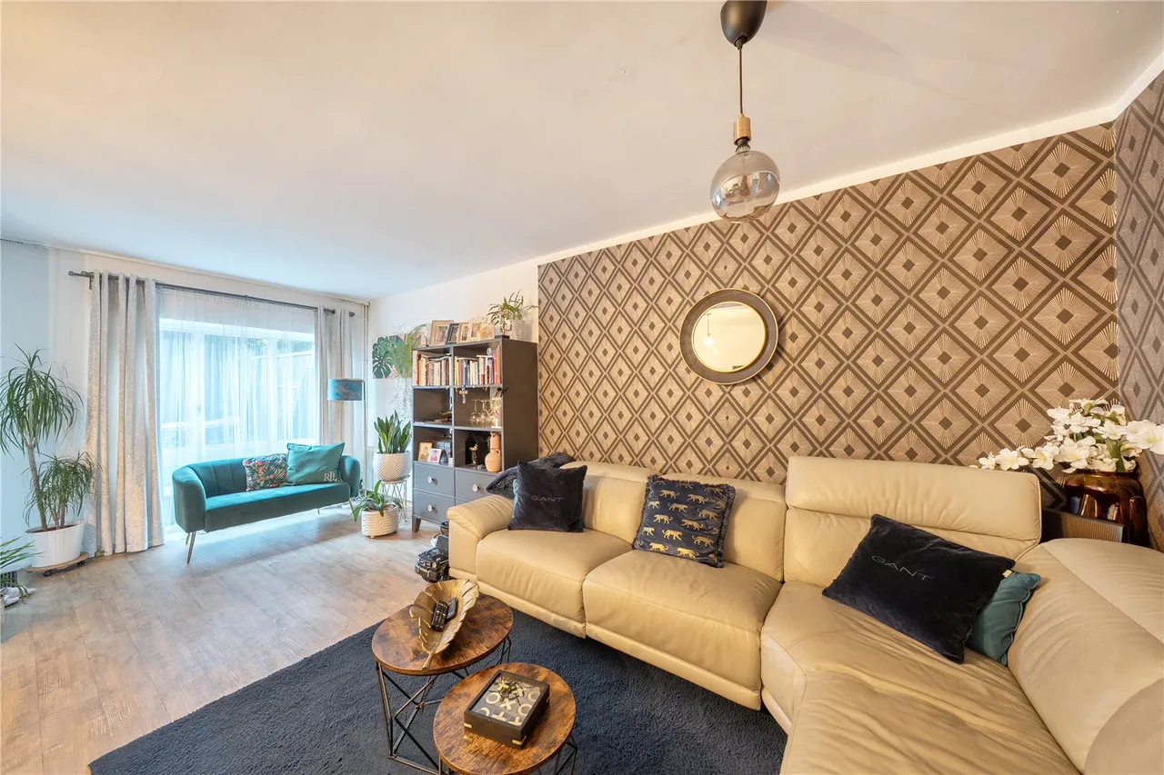 Wolverton Road, HA7, photo 2