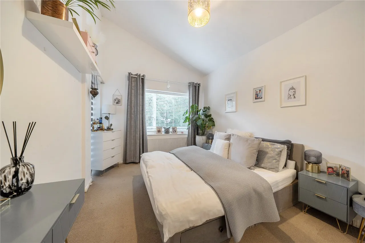 Wolverton Road, HA7, photo 6